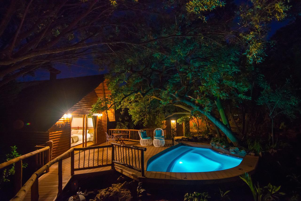 Amadwala Lodge Roodepoort Esterno foto