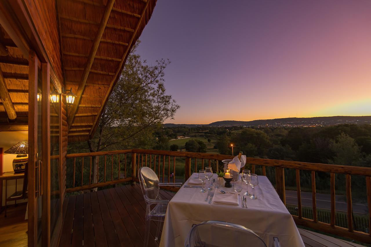 Amadwala Lodge Roodepoort Esterno foto