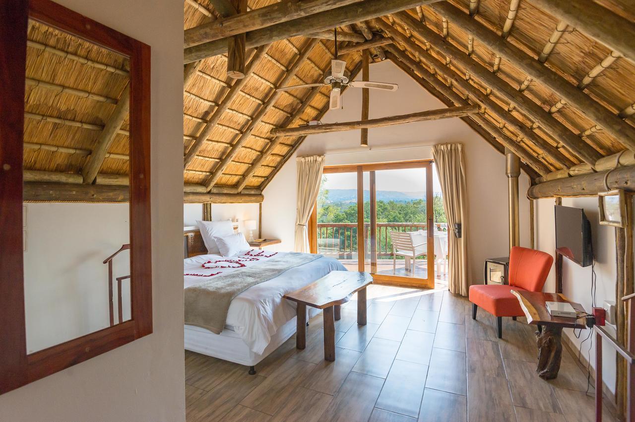 Amadwala Lodge Roodepoort Esterno foto